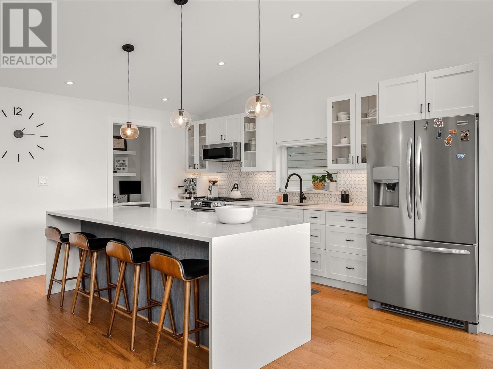 2027 Tiyata Boulevard, Pemberton, British Columbia  V0N 2L1 - Photo 6 - R2802670