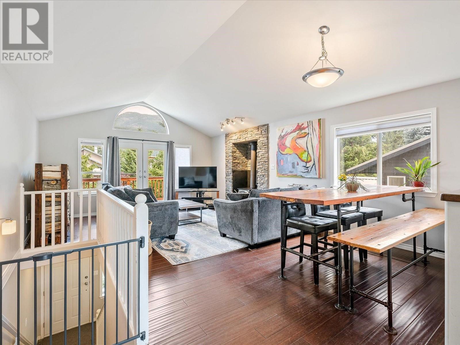 1476 Lupin Street, Pemberton, British Columbia  V0N 2L0 - Photo 11 - R2802700