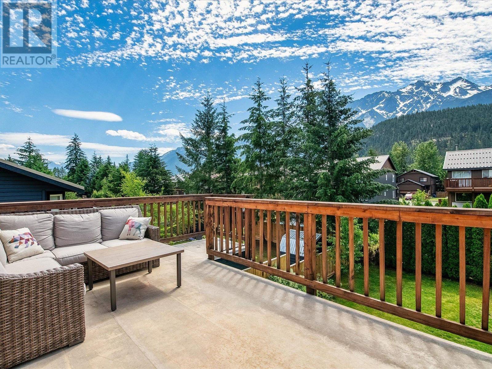 1476 Lupin Street, Pemberton, British Columbia  V0N 2L0 - Photo 12 - R2802700