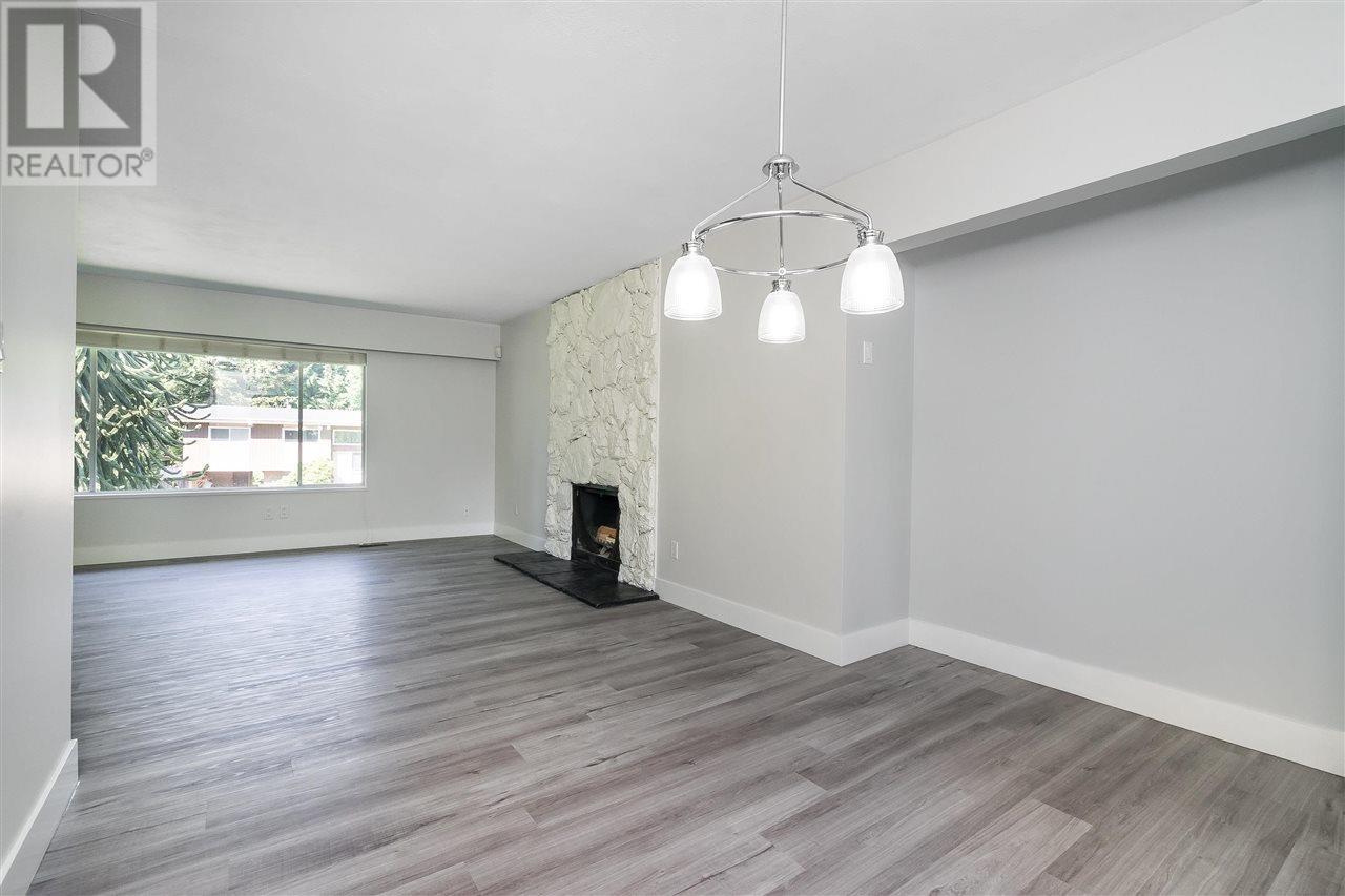 11700 Graves Street, Maple Ridge, British Columbia  V2X 7R5 - Photo 4 - R2801044