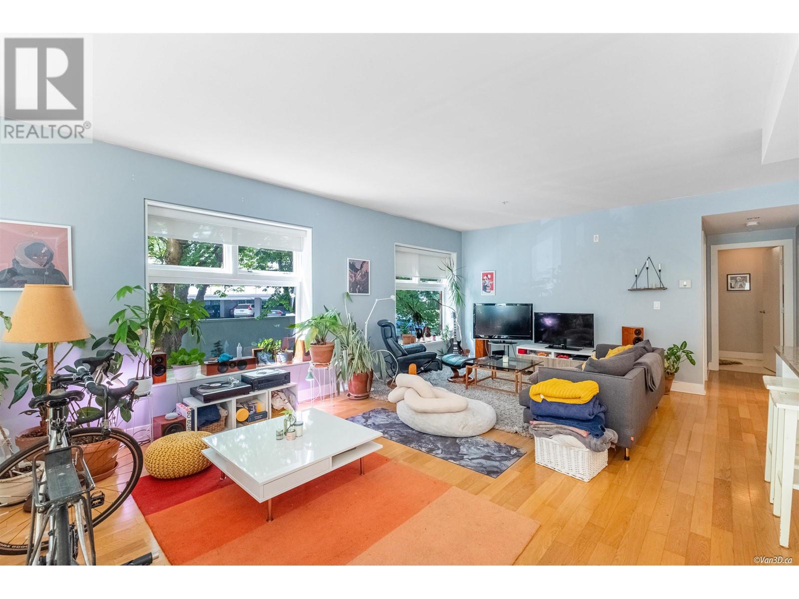 213 1477 W 15th Avenue, Vancouver, British Columbia  V6H 1S4 - Photo 4 - R2802296