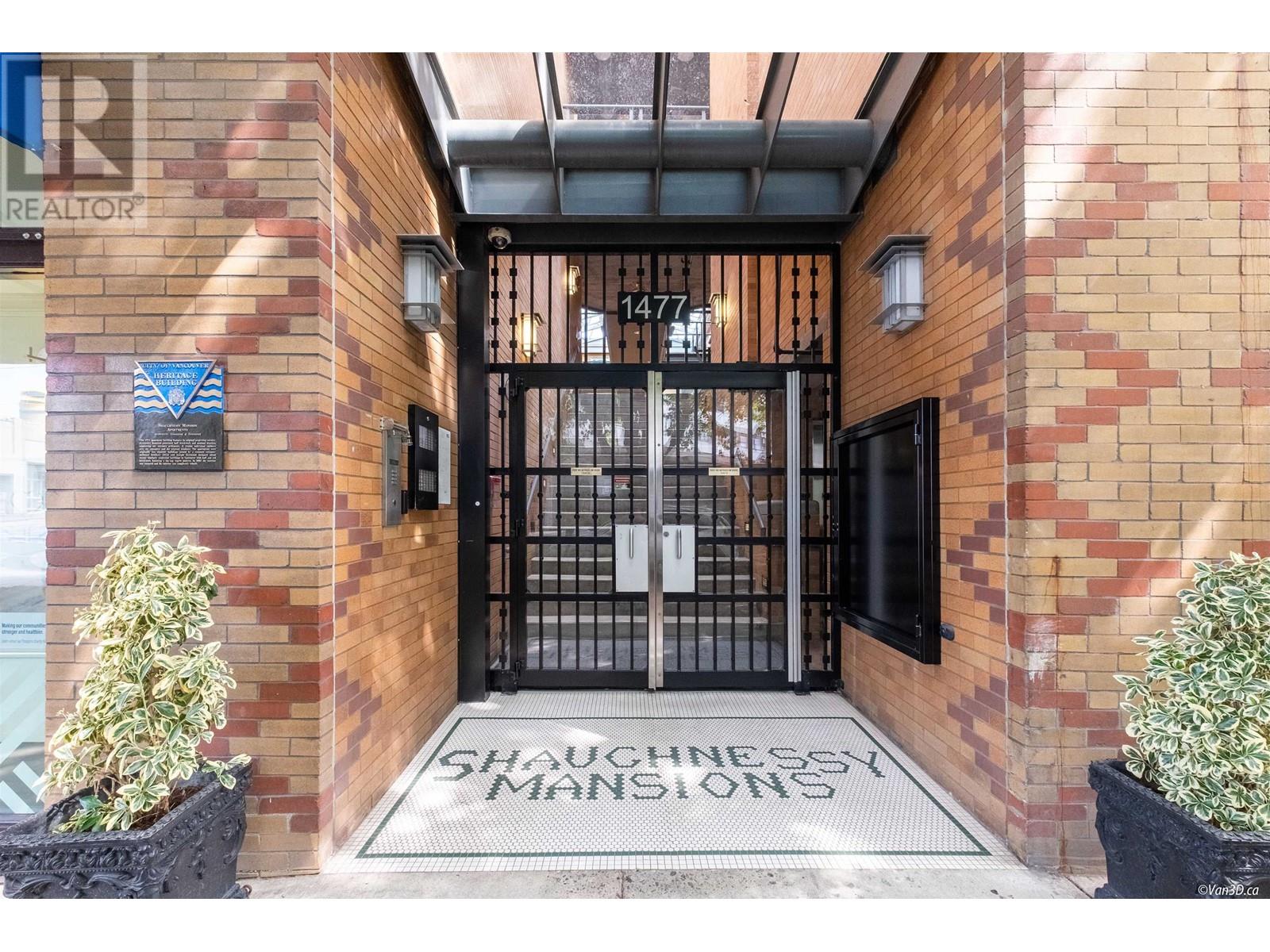 213 1477 W 15th Avenue, Vancouver, British Columbia  V6H 1S4 - Photo 2 - R2802296