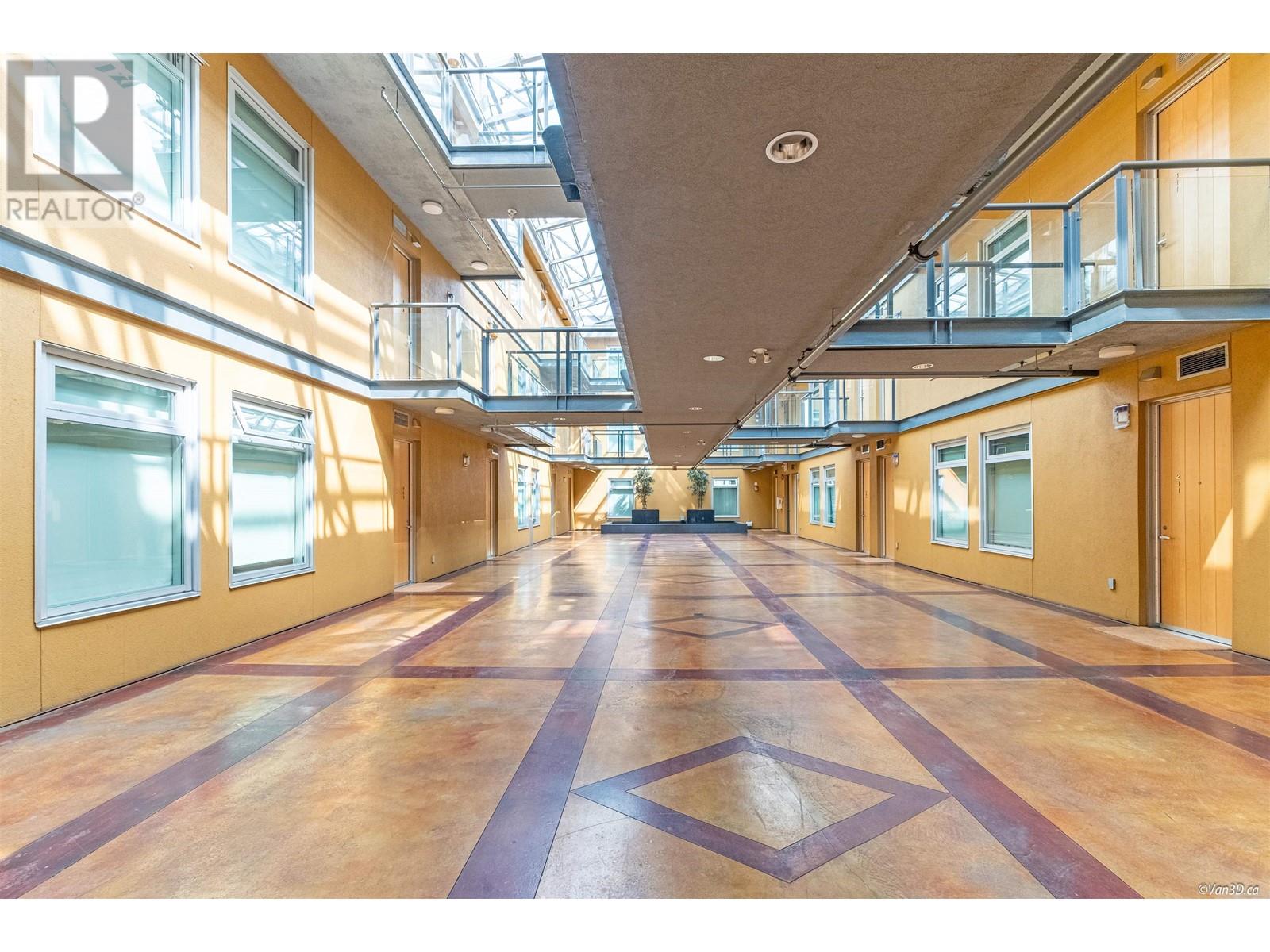 213 1477 W 15th Avenue, Vancouver, British Columbia  V6H 1S4 - Photo 3 - R2802296