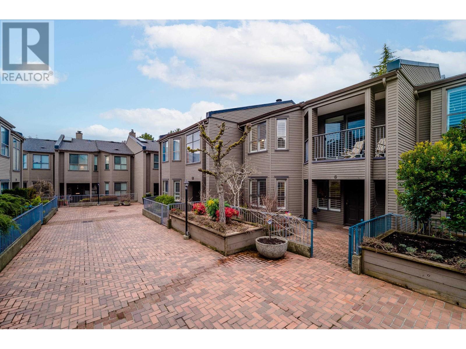 6 4350 VALLEY DRIVE, vancouver, British Columbia