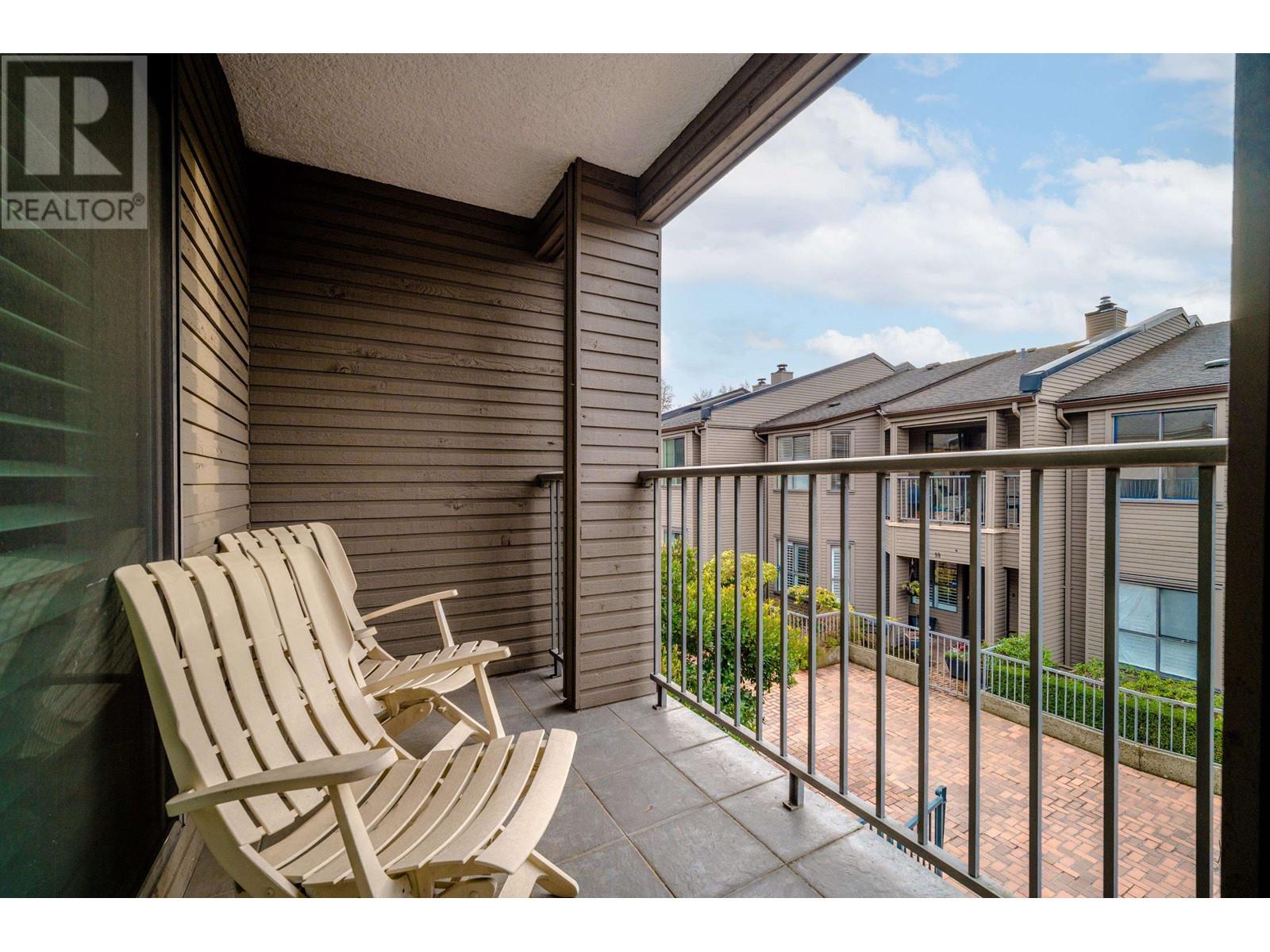 6 4350 Valley Drive, Vancouver, British Columbia  V6L 3B5 - Photo 24 - R2802613