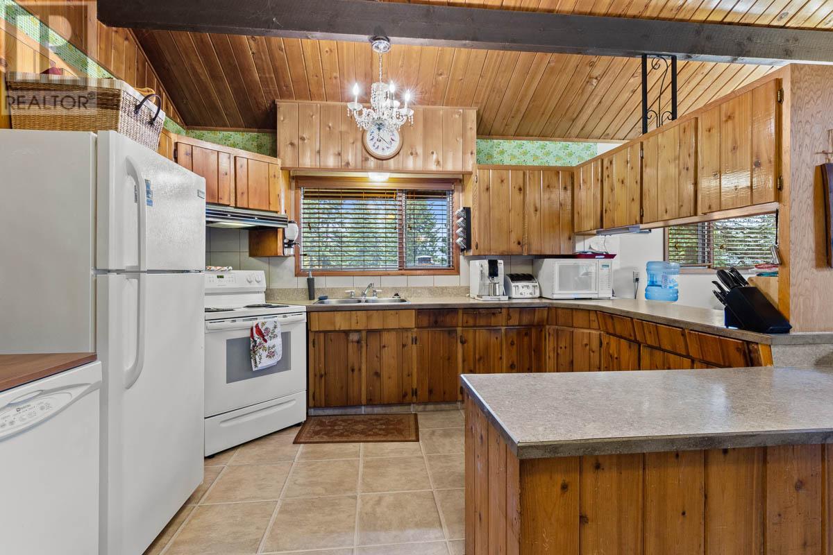 2556 Golden Horn Road, Heffley, British Columbia  V0E 1Z1 - Photo 15 - 173378