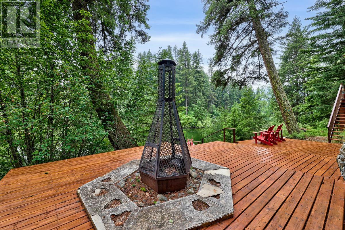 2556 Golden Horn Road, Heffley, British Columbia  V0E 1Z1 - Photo 40 - 173378