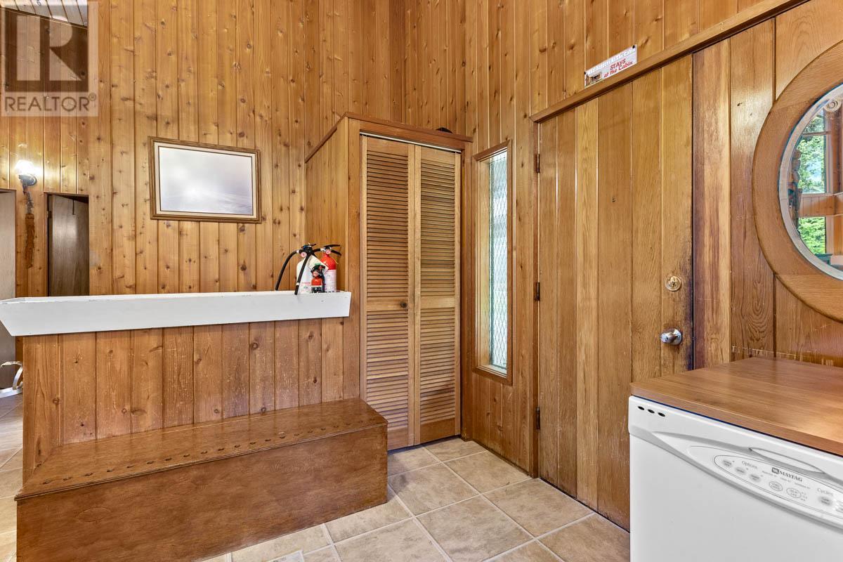 2556 Golden Horn Road, Heffley, British Columbia  V0E 1Z1 - Photo 13 - 173378