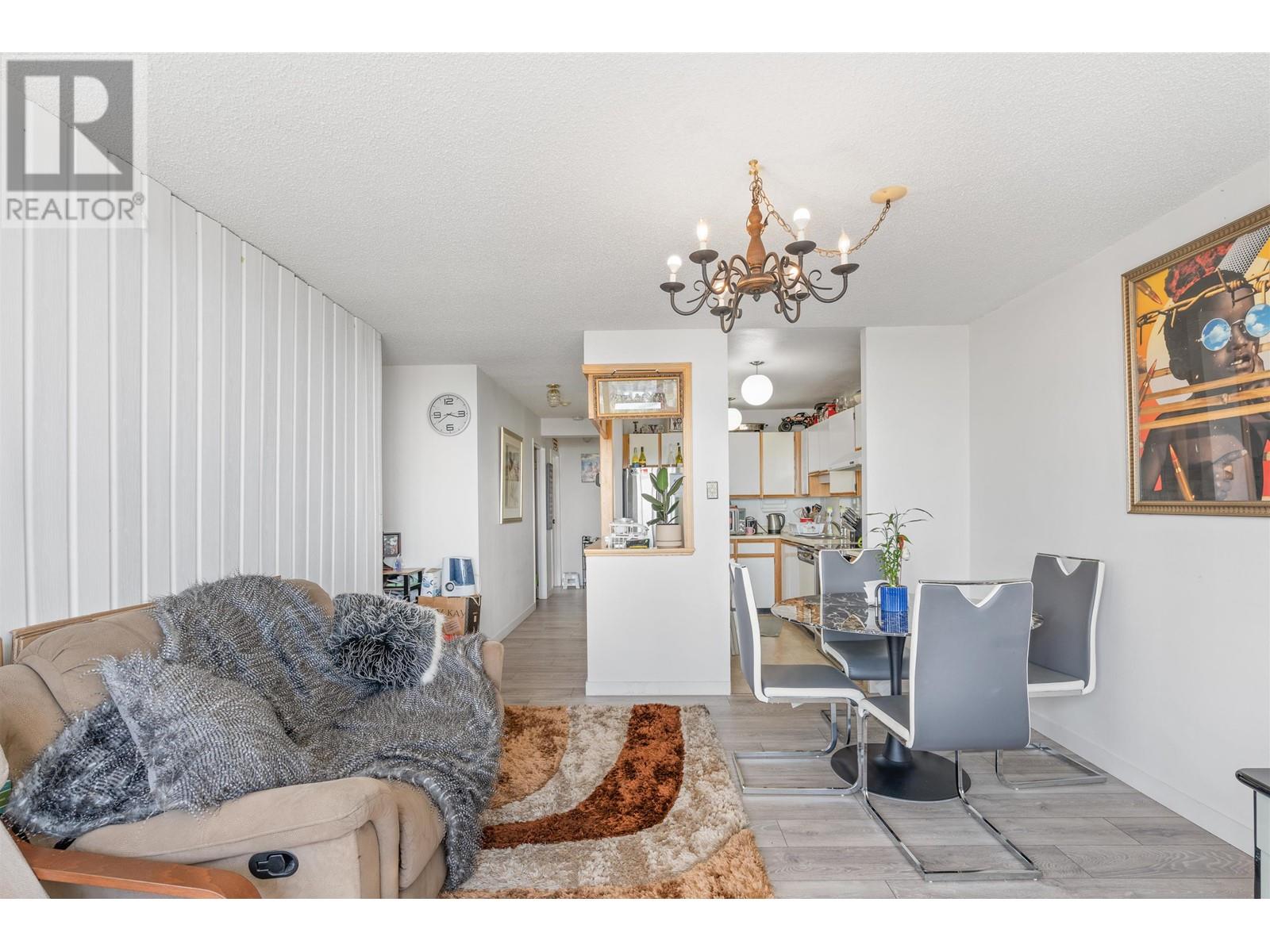 2305 6540 Burlington Avenue, Burnaby, British Columbia  V5H 4G3 - Photo 9 - R2802773