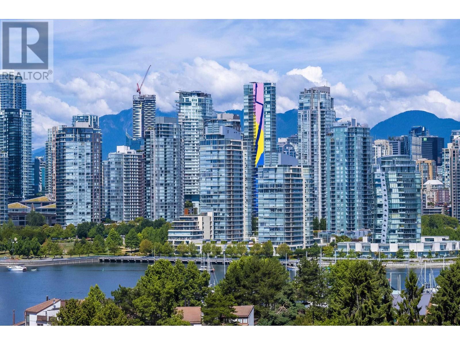 1155 W 7th Avenue, Vancouver, British Columbia  V6H 1B5 - Photo 2 - R2802723