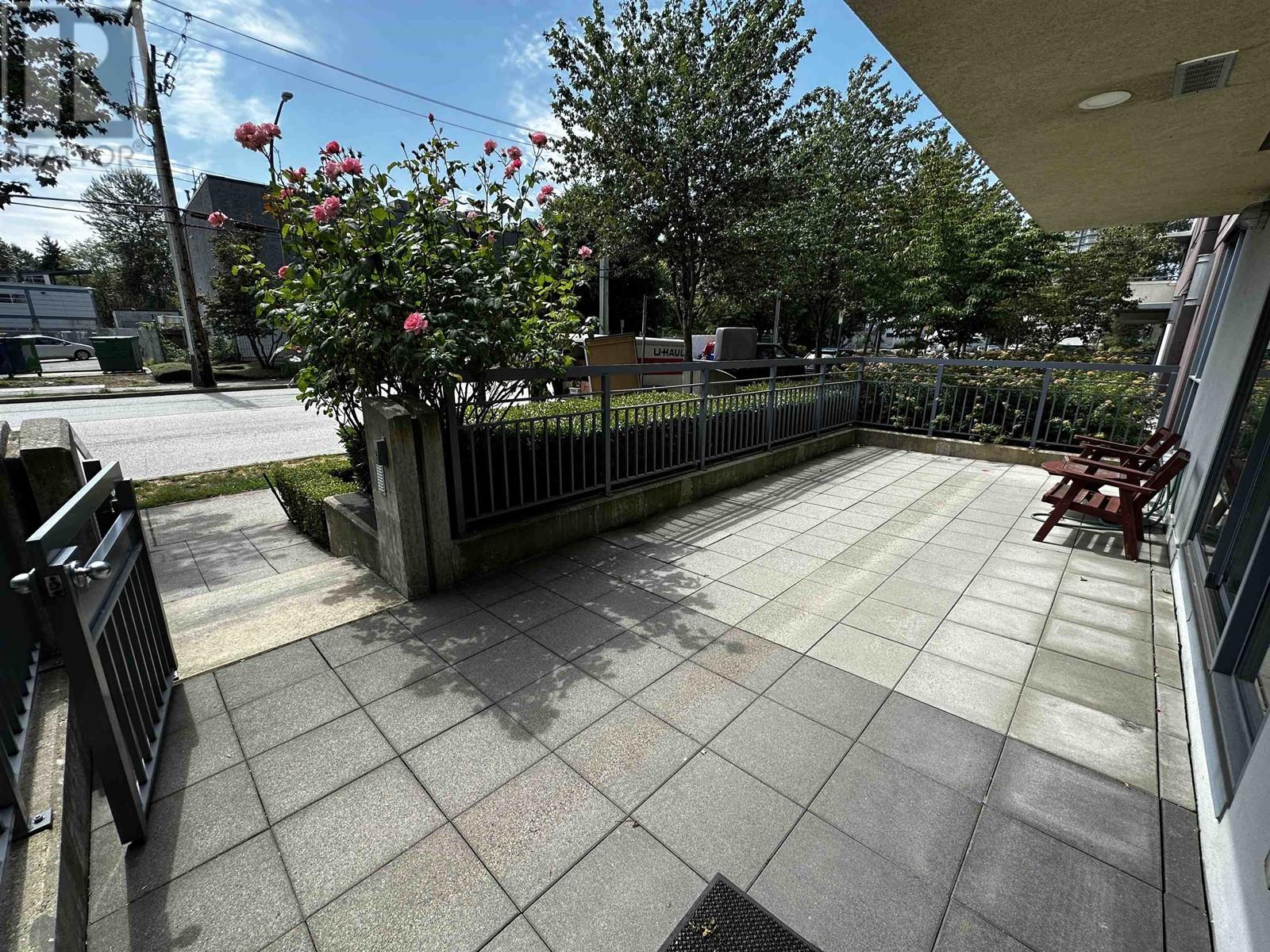 106 5621 Goring Street, Burnaby, British Columbia  V5B 0A3 - Photo 2 - R2799184