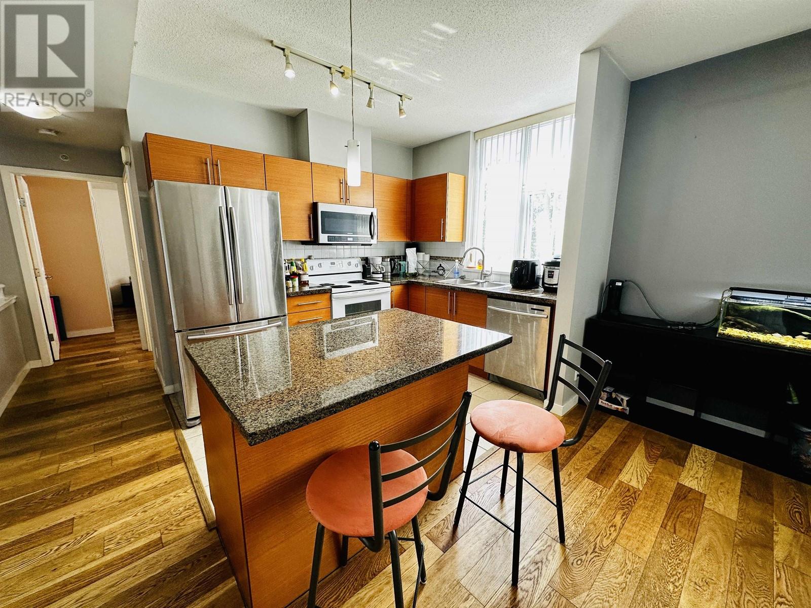 106 5621 Goring Street, Burnaby, British Columbia  V5B 0A3 - Photo 8 - R2799184
