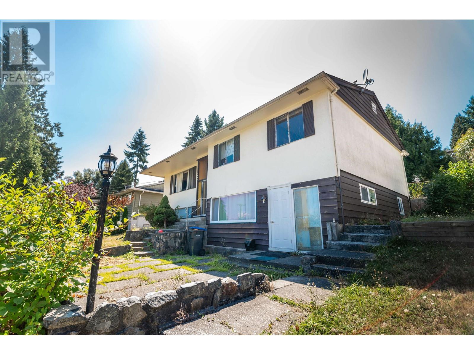1604 PITT RIVER ROAD, port coquitlam, British Columbia