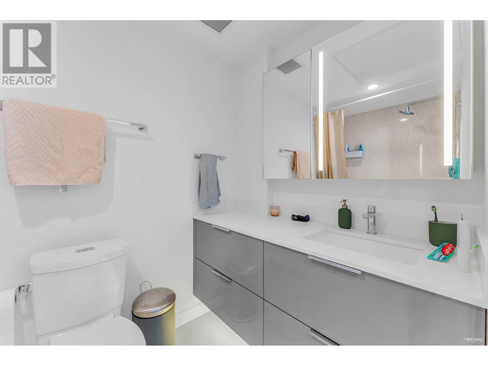 1605 1401 Hunter Street, Vancouver, British Columbia  V7J 0E2 - Photo 13 - R2802931