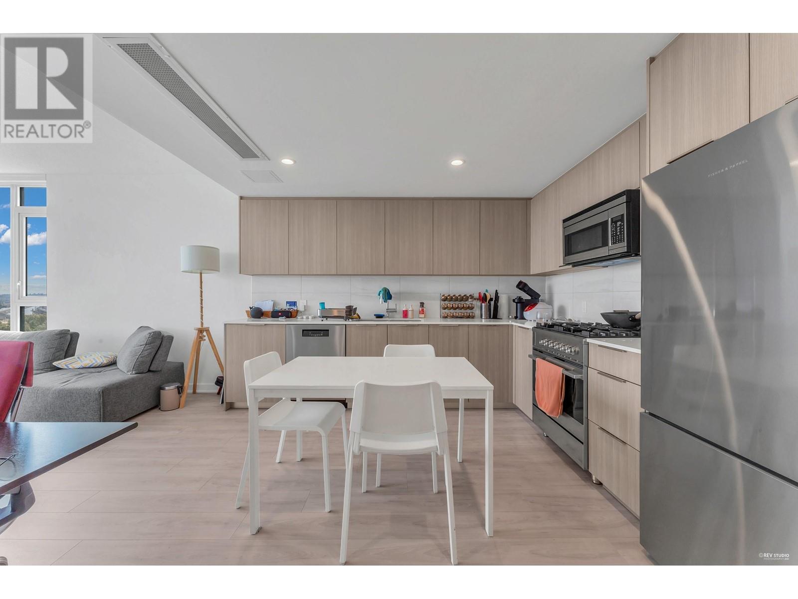 1605 1401 Hunter Street, Vancouver, British Columbia  V7J 0E2 - Photo 8 - R2802931