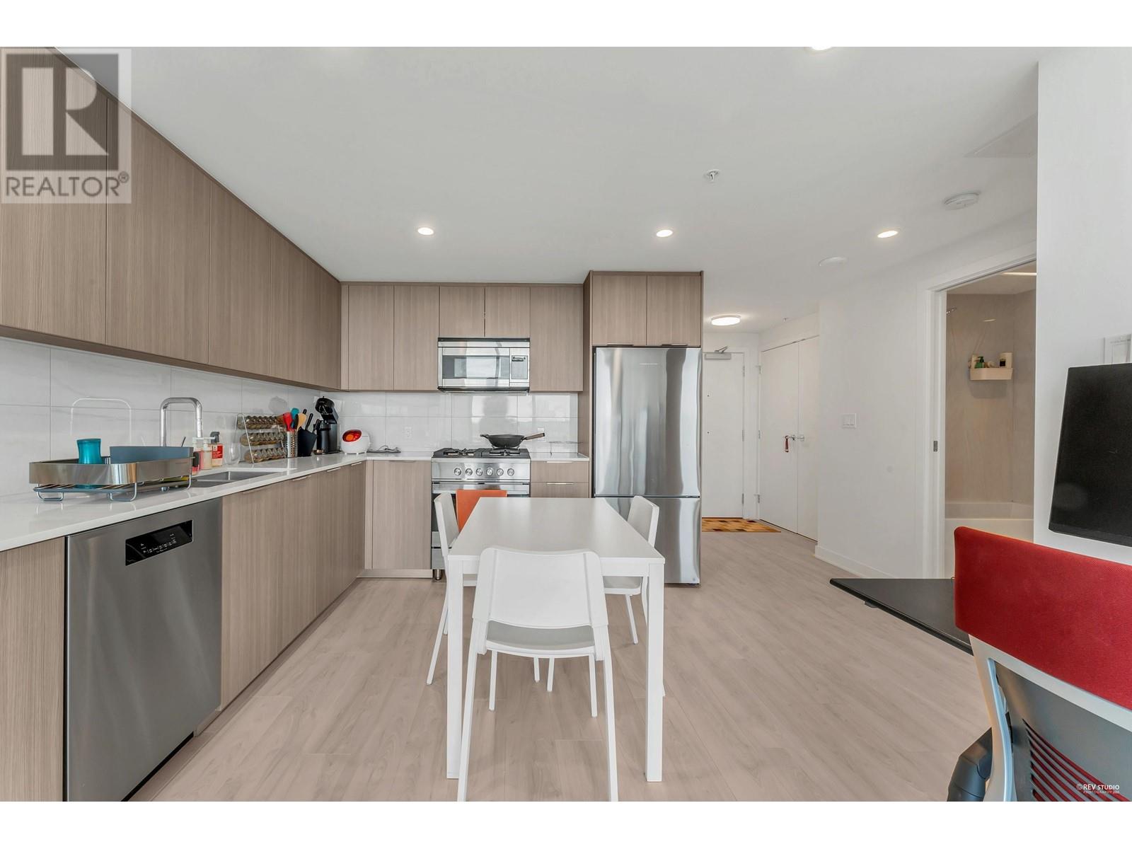 1605 1401 Hunter Street, Vancouver, British Columbia  V7J 0E2 - Photo 6 - R2802931