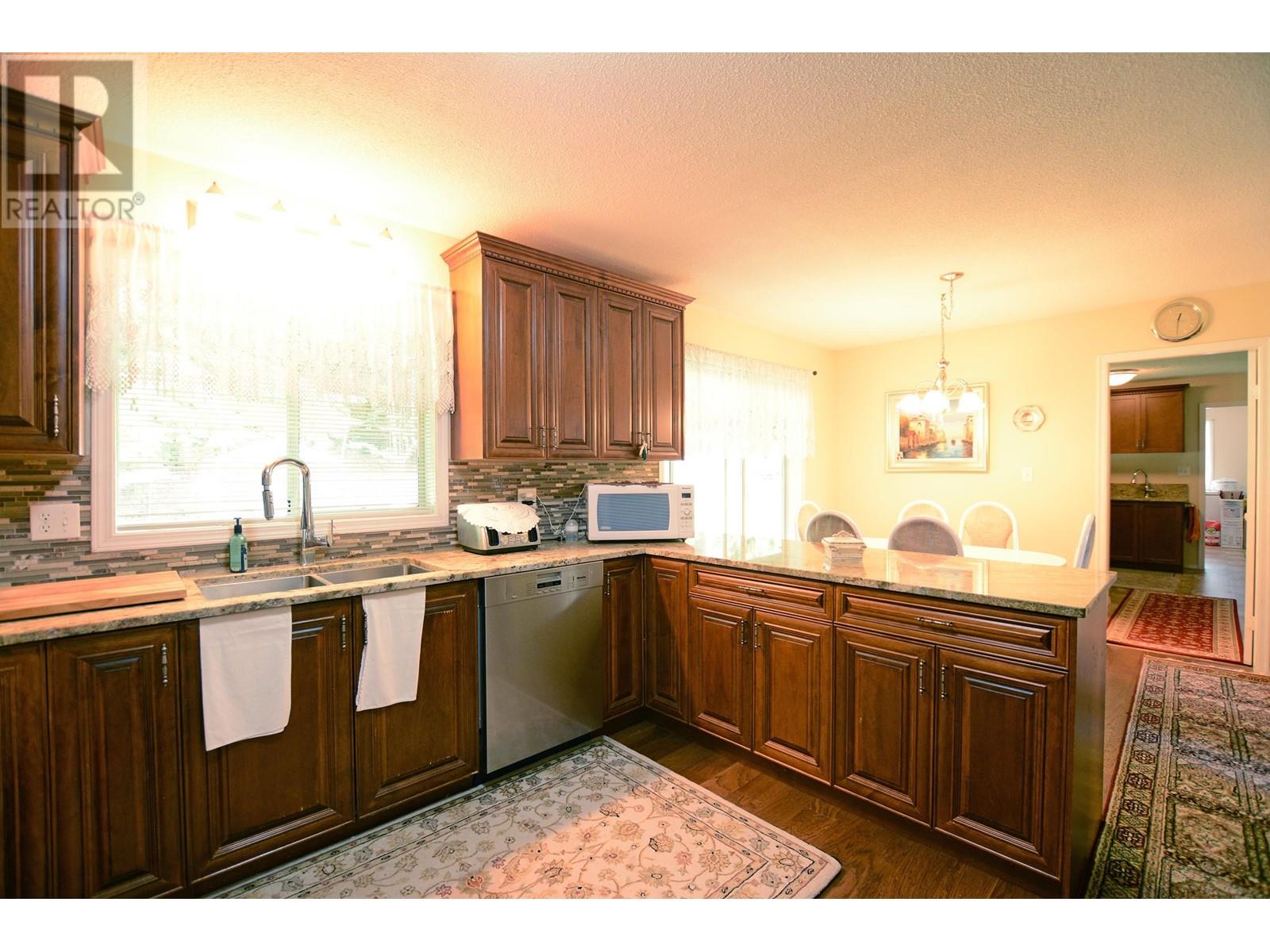 26025 103 Avenue, Maple Ridge, British Columbia  V2W 1K1 - Photo 18 - R2798735