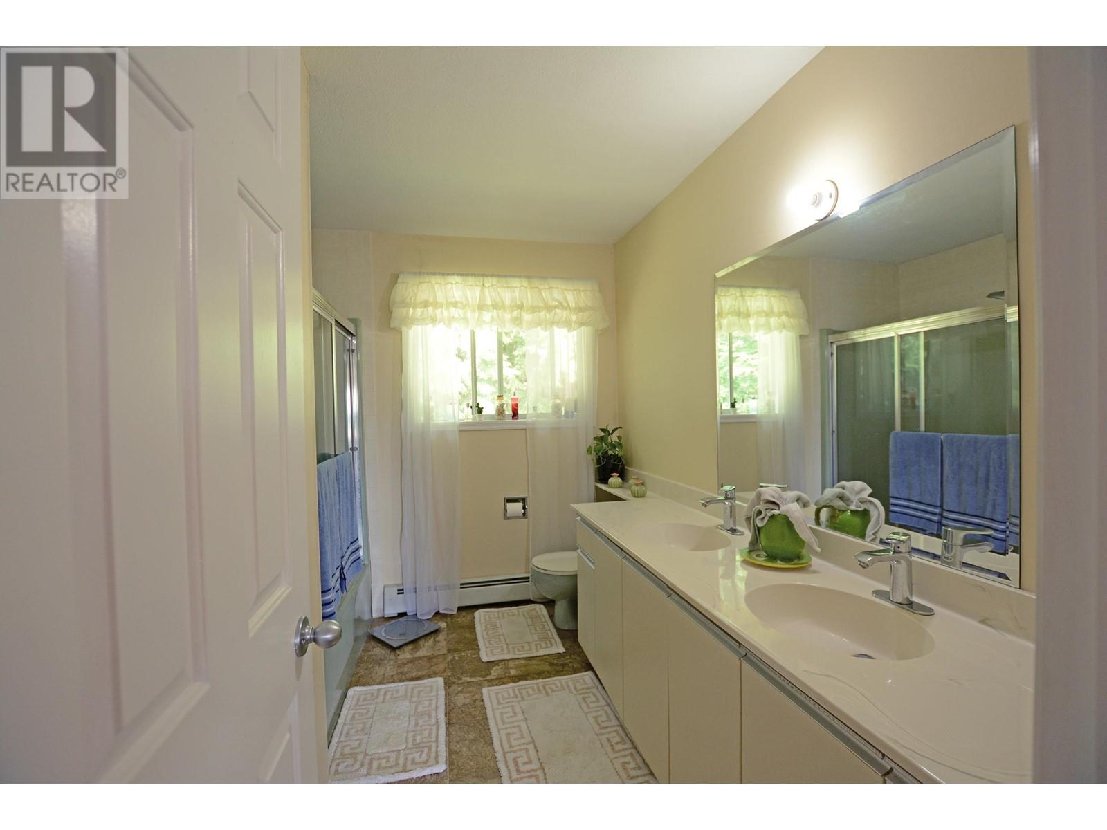 26025 103 Avenue, Maple Ridge, British Columbia  V2W 1K1 - Photo 23 - R2798735