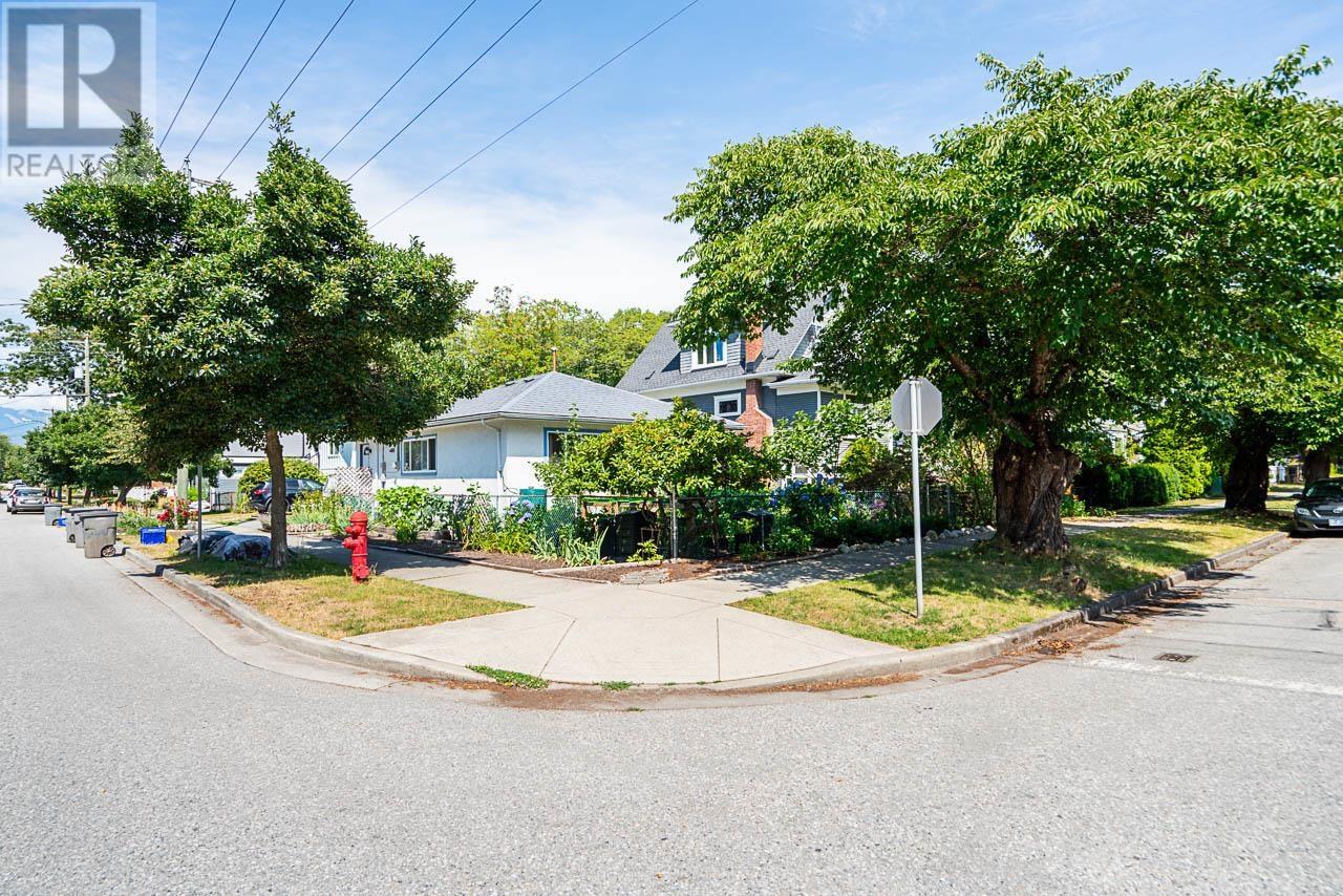 1005 E 22nd Avenue, Vancouver, British Columbia  V5V 1W2 - Photo 34 - R2803128