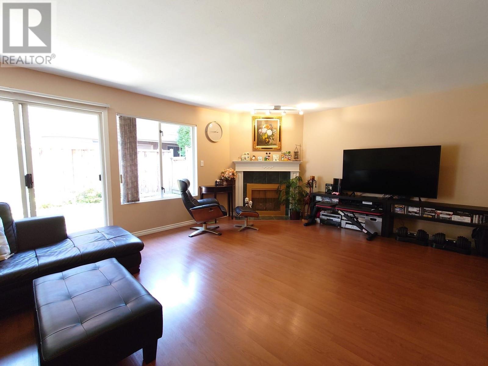 2 8411 Saunders Road, Richmond, British Columbia  V7A 2A6 - Photo 4 - R2802297