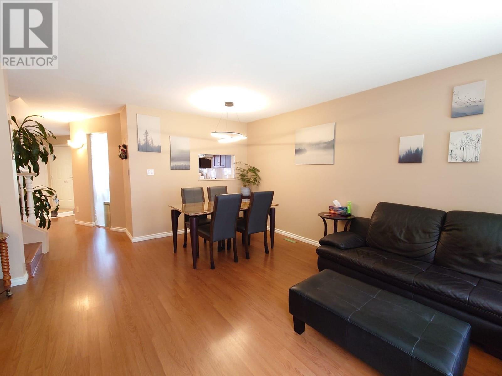 2 8411 Saunders Road, Richmond, British Columbia  V7A 2A6 - Photo 3 - R2802297