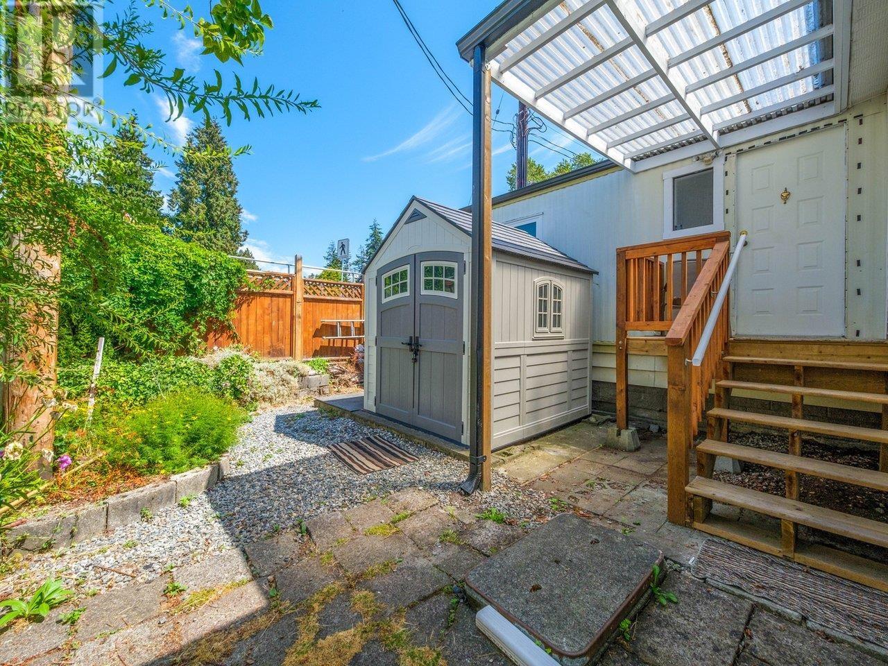 129 Hiawatha Drive, West Vancouver, British Columbia  V7P 3E8 - Photo 34 - R2803006