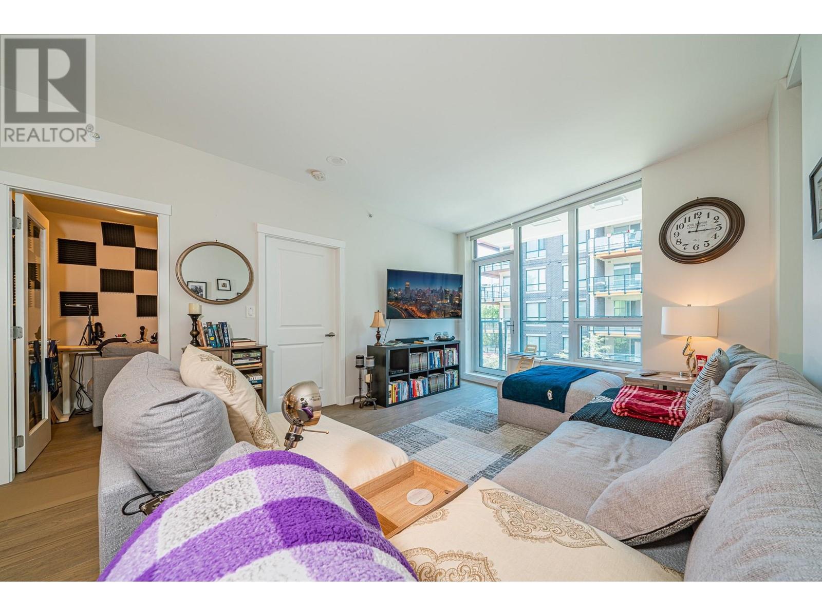 422 3563 Ross Drive, Vancouver, British Columbia  V6S 0L3 - Photo 6 - R2802920