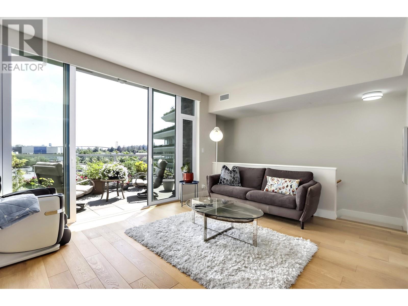 880 Arthur Erickson Place, West Vancouver, British Columbia  V7T 0B3 - Photo 5 - R2803183