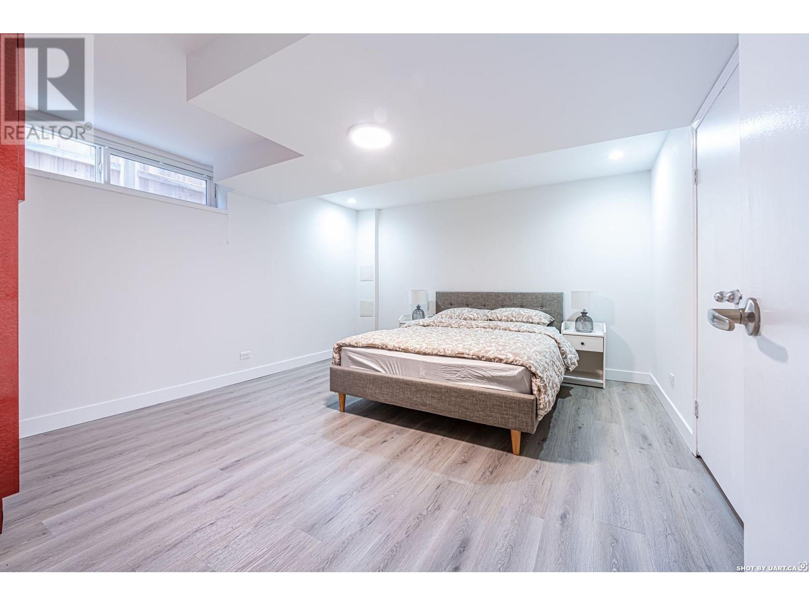 466 W 27th Avenue, Vancouver, British Columbia  V5Y 2K5 - Photo 33 - R2803227
