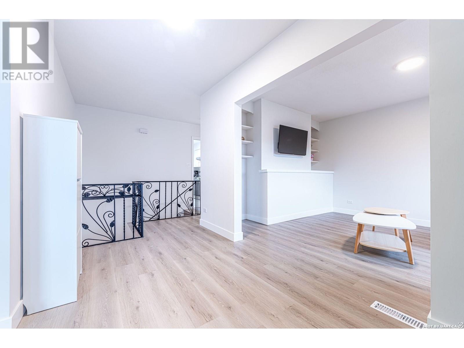 466 W 27th Avenue, Vancouver, British Columbia  V5Y 2K5 - Photo 37 - R2803227