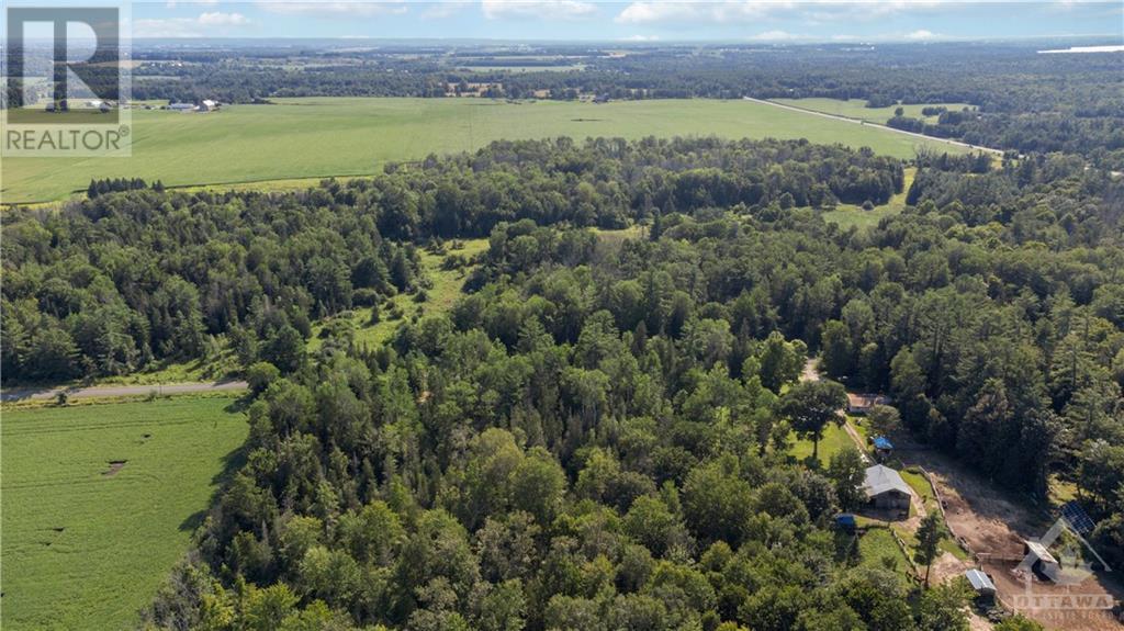 00 Homesteaders Road Unit#d, Fitzroy Harbour, Ontario  K0A 1X0 - Photo 8 - 1354347