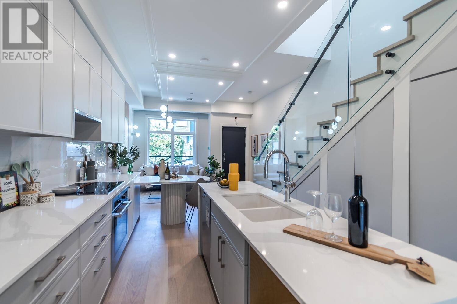 1510 W 61st Avenue, Vancouver, British Columbia  V6P 4Y9 - Photo 8 - R2803241