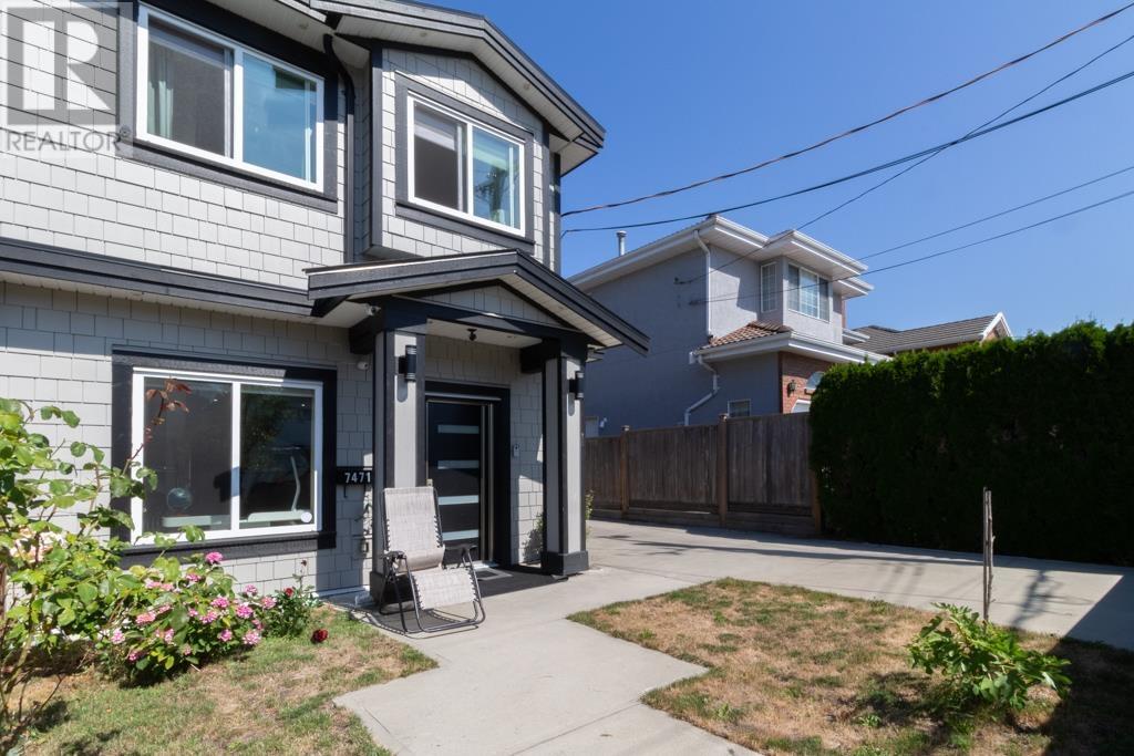 7471 Rosewood Street, Burnaby, British Columbia  V5E 2G6 - Photo 2 - R2803358