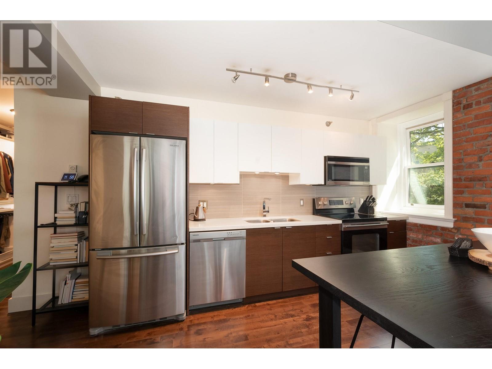 205 233 Abbott Street, Vancouver, British Columbia  V6B 2K7 - Photo 4 - R2803378