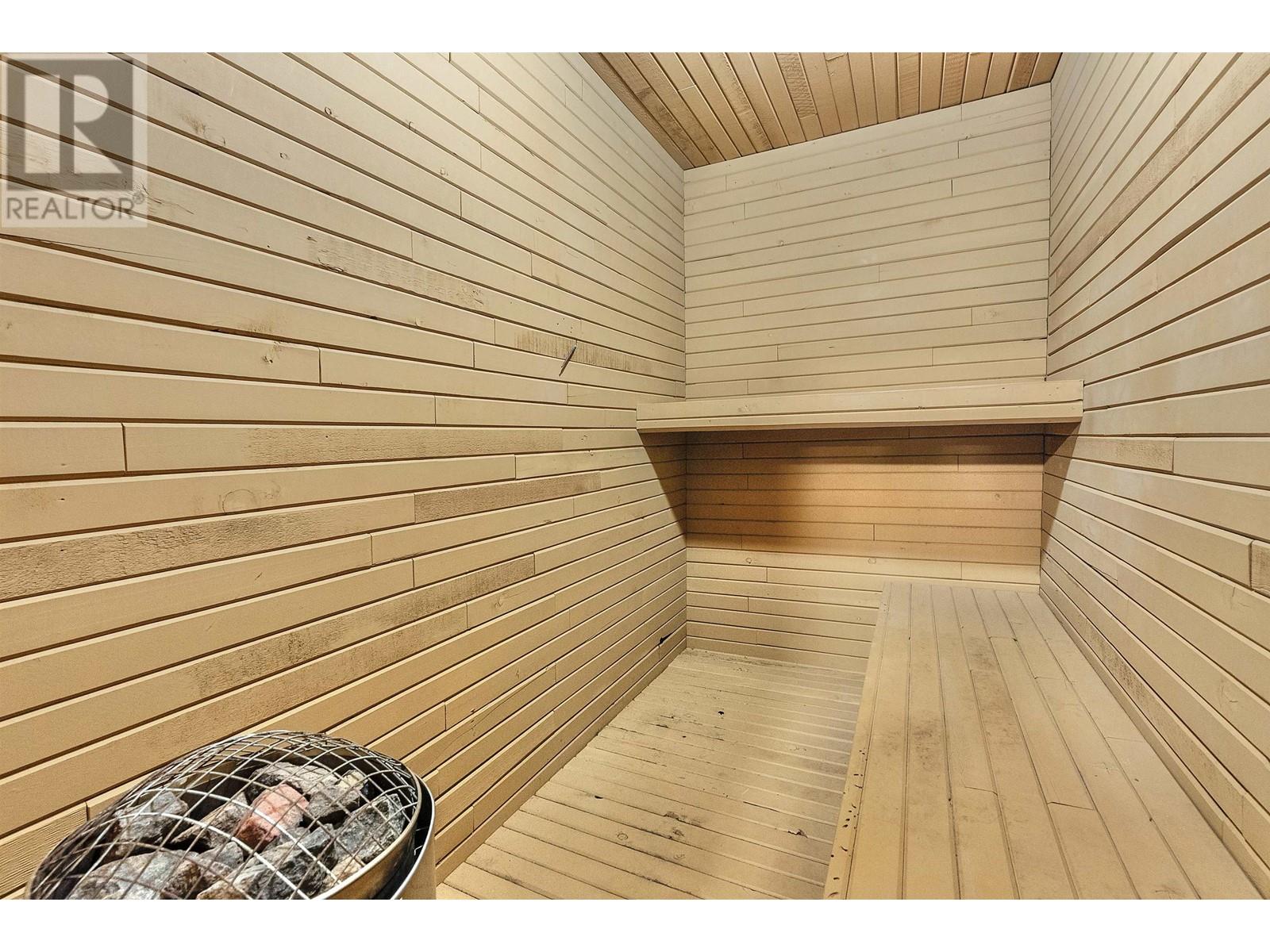 207 April Road, Port Moody, British Columbia  V3H 3V3 - Photo 32 - R2803319