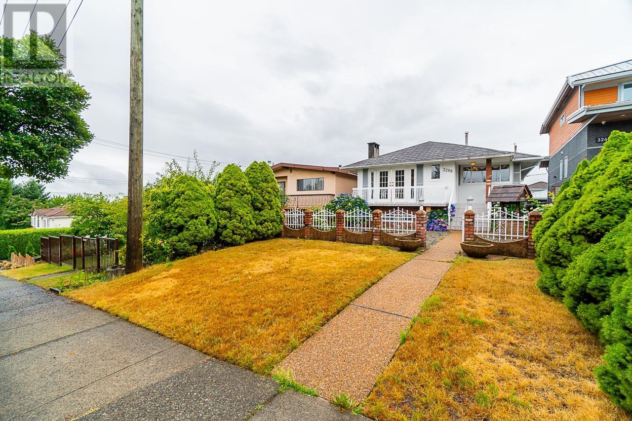 3268 E 5TH AVENUE, vancouver, British Columbia