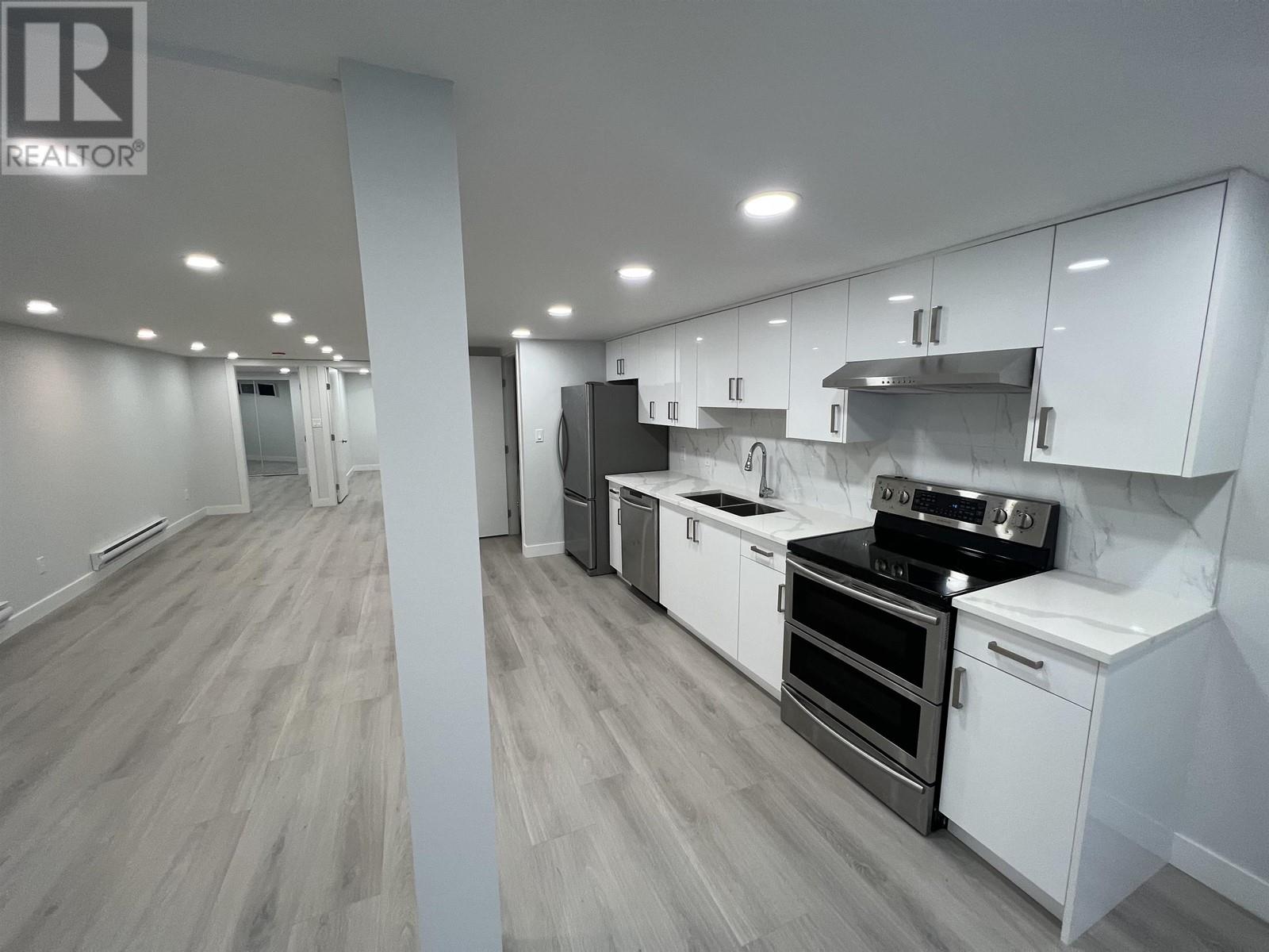 27601 104th Avenue, Maple Ridge, British Columbia  V2W 1M6 - Photo 21 - R2803337