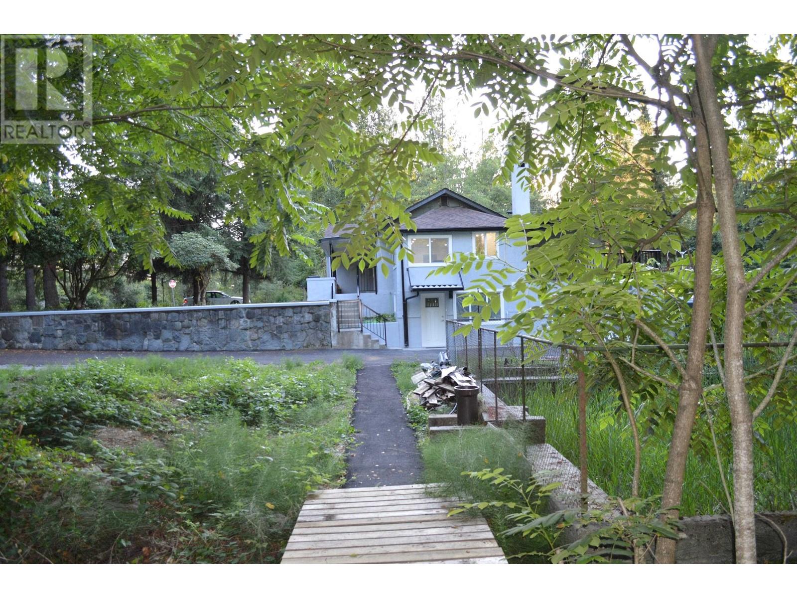 27601 104th Avenue, Maple Ridge, British Columbia  V2W 1M6 - Photo 5 - R2803337