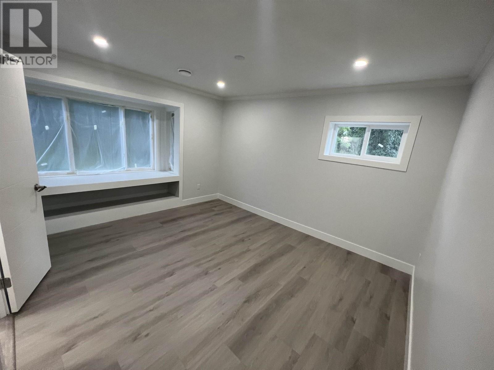 27601 104th Avenue, Maple Ridge, British Columbia  V2W 1M6 - Photo 11 - R2803337