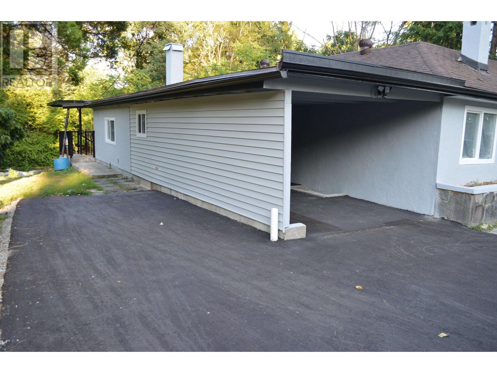 27601 104th Avenue, Maple Ridge, British Columbia  V2W 1M6 - Photo 24 - R2803337