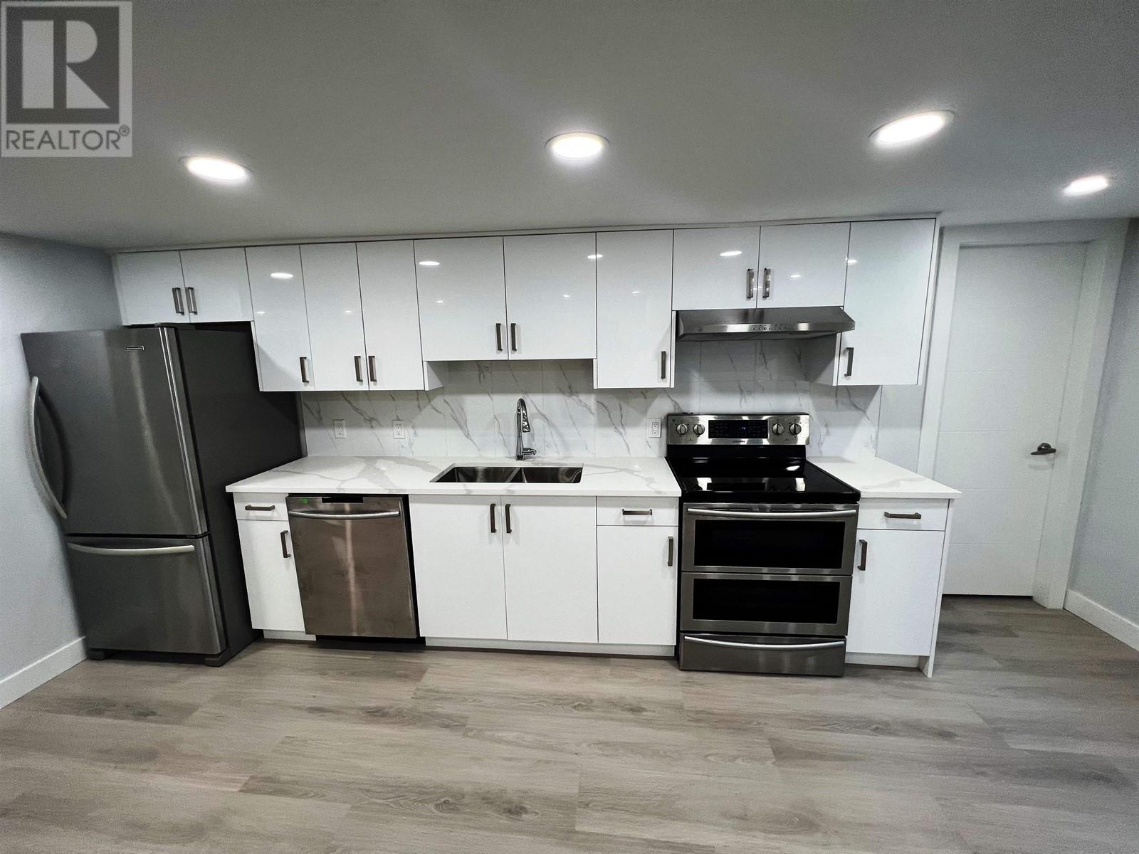 27601 104th Avenue, Maple Ridge, British Columbia  V2W 1M6 - Photo 26 - R2803337