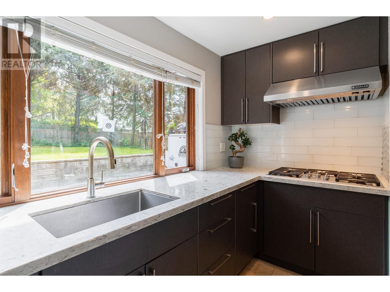 5666 Maple Street, Vancouver, British Columbia  V6M 3T7 - Photo 14 - R2802964