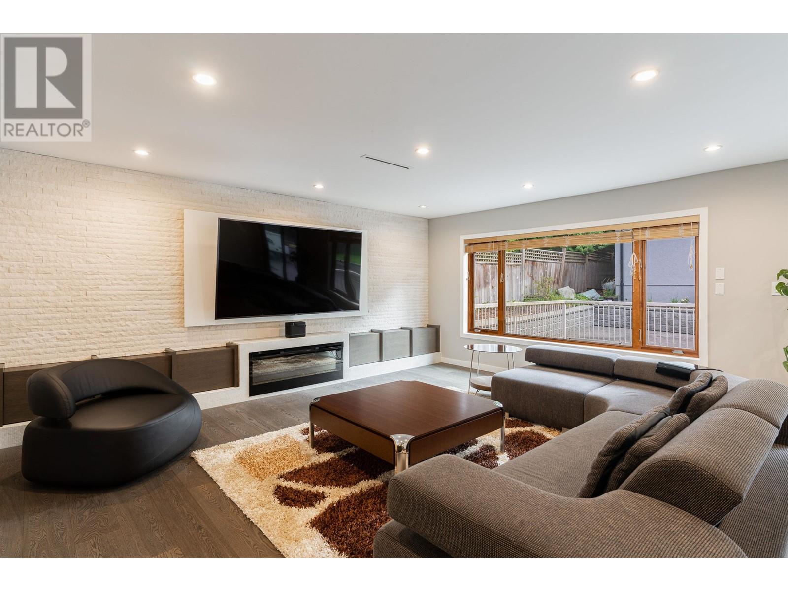 5666 Maple Street, Vancouver, British Columbia  V6M 3T7 - Photo 9 - R2802964