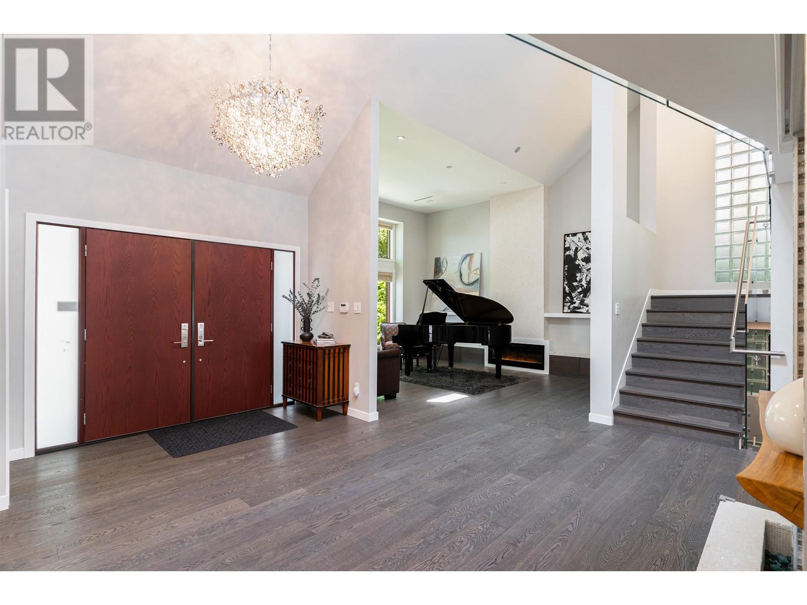 5666 Maple Street, Vancouver, British Columbia  V6M 3T7 - Photo 5 - R2802964
