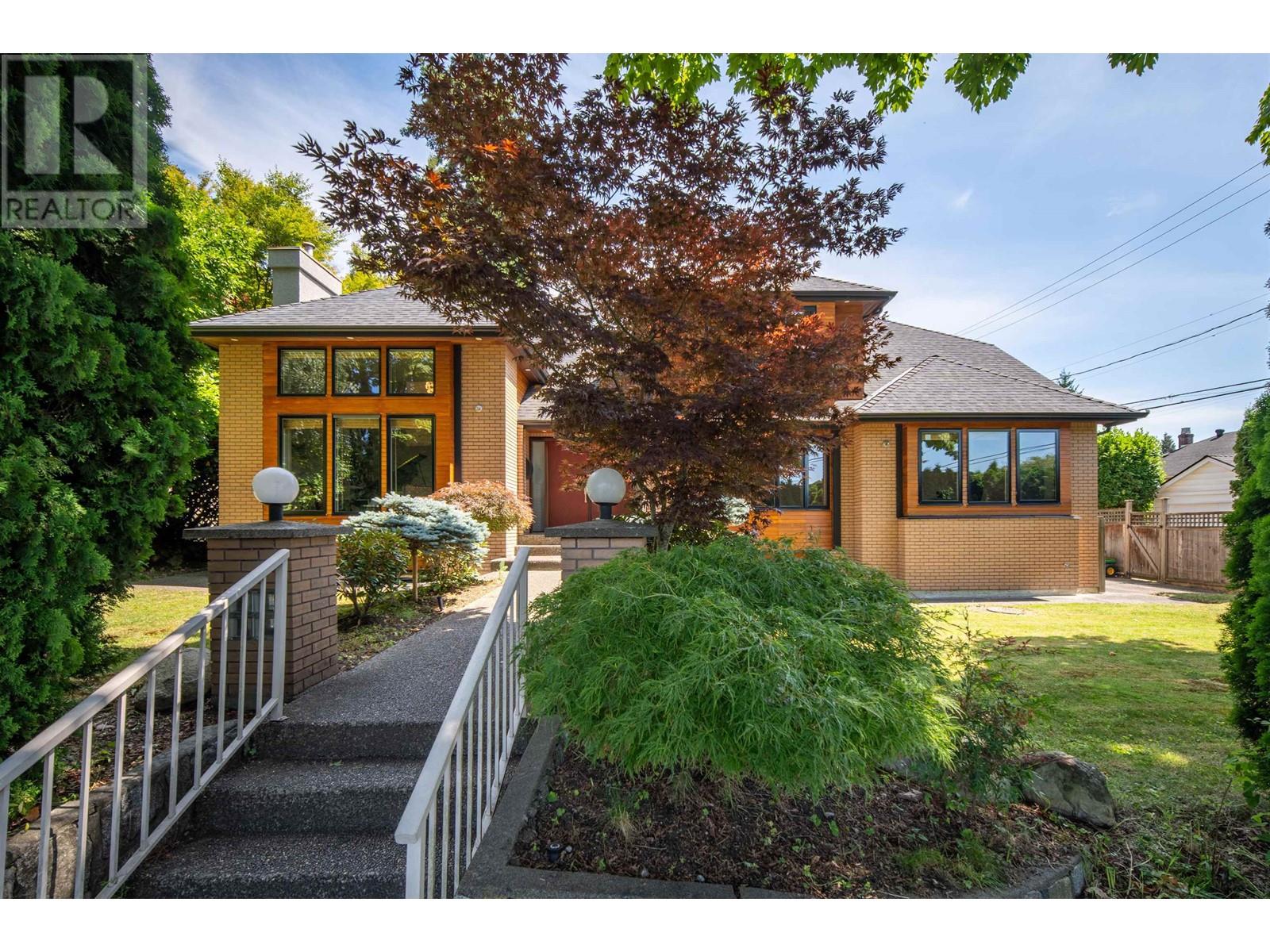 5666 MAPLE STREET, vancouver, British Columbia