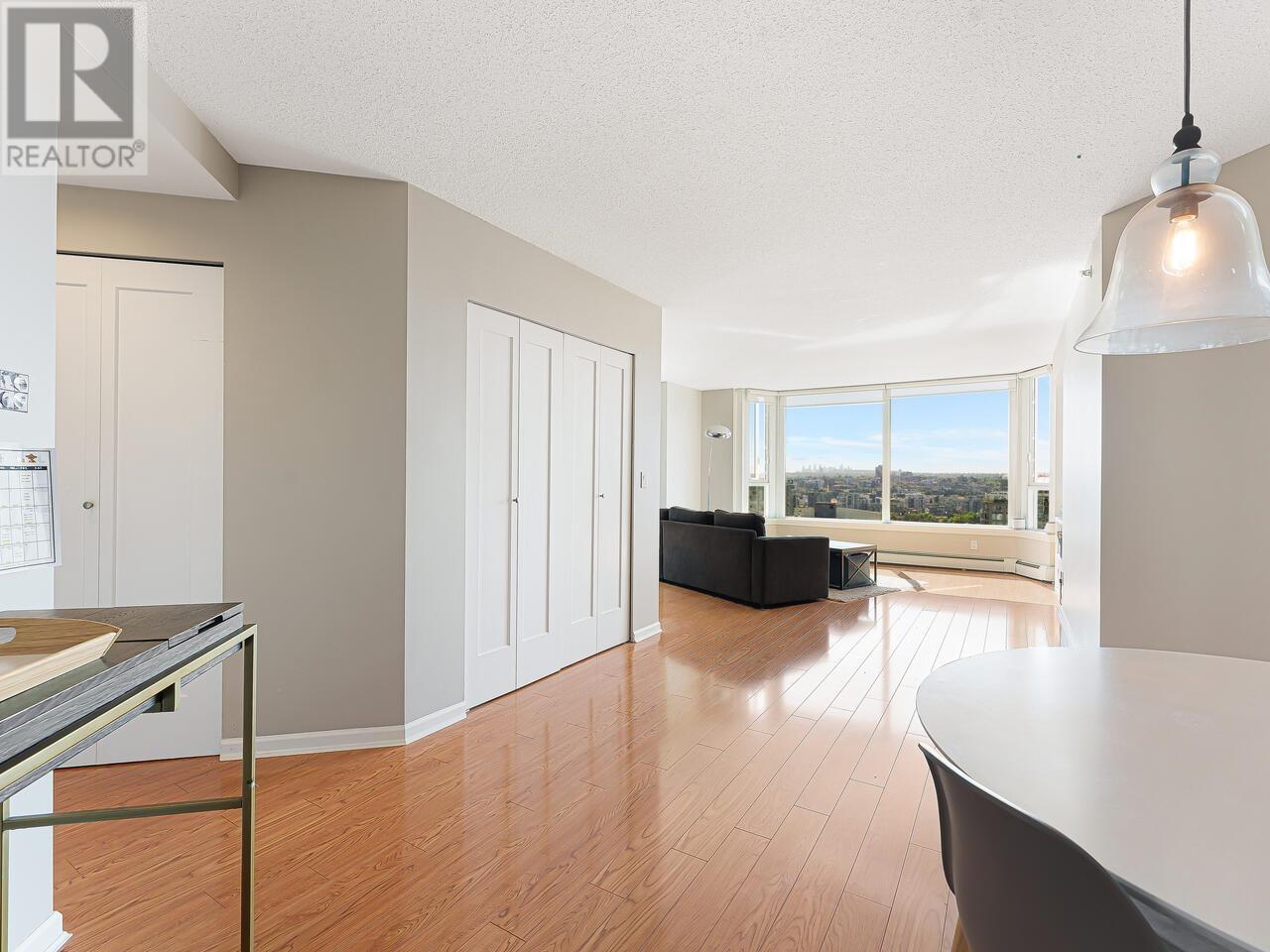 2605 388 Drake Street, Vancouver, British Columbia  V6B 6A8 - Photo 3 - R2803517