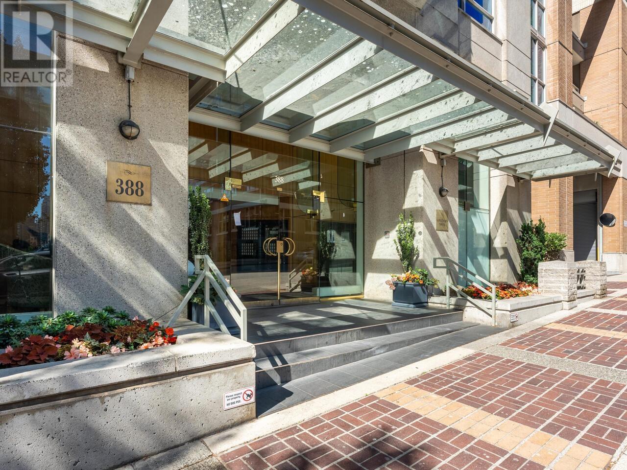 2605 388 Drake Street, Vancouver, British Columbia  V6B 6A8 - Photo 2 - R2803517