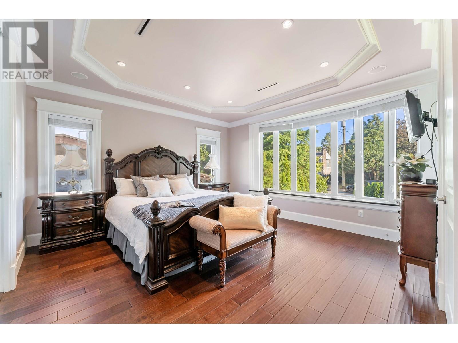 5611 Irving Street, Burnaby, British Columbia  V5H 1V5 - Photo 19 - R2803601
