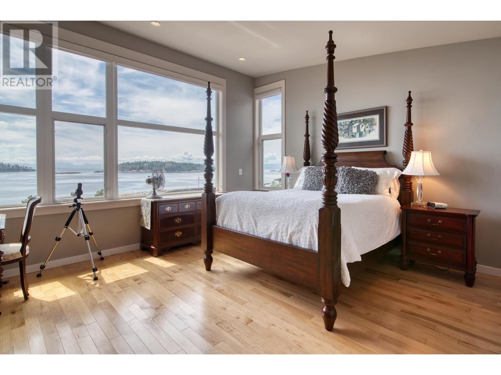 5374 Wakefield Beach Lane, Sechelt, British Columbia  V7Z 0T6 - Photo 20 - R2803710
