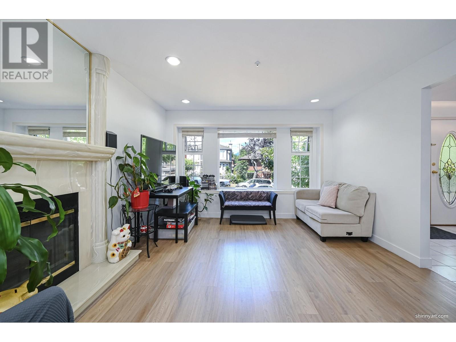 3480 E 4th Avenue, Vancouver, British Columbia  V5M 1L9 - Photo 6 - R2803309